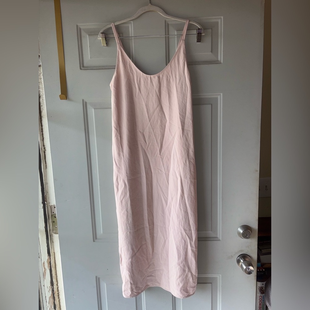 Everlane light pink slip dress size 00